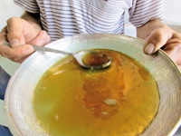 عرضه شیره انگور به صورت عمده